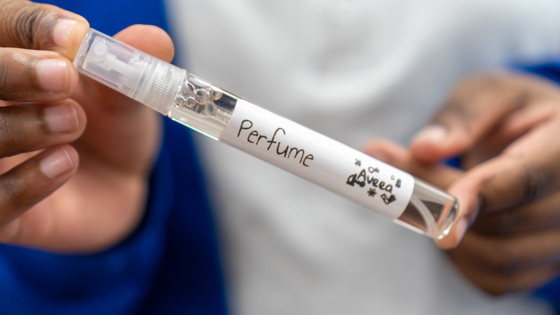 Fragrance Lab: Chemical Engineering for Young Scientists